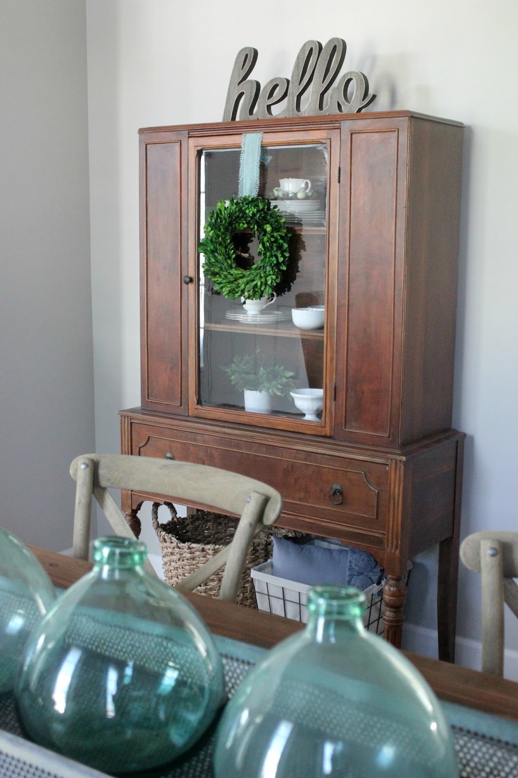 A simple three-ingredient recipe to get rid of that gross musty old furniture smell. Good to know if you love your antique furniture!