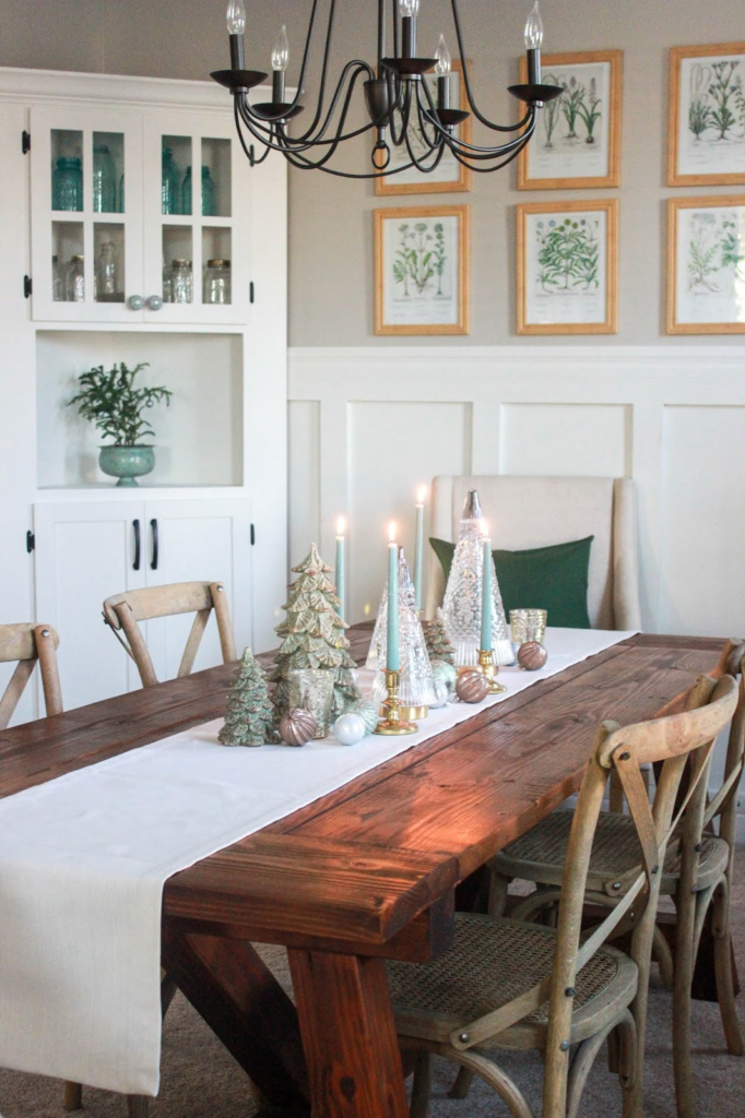 SAGE GREEN AND BLUE CHRISTMAS DINING ROOM